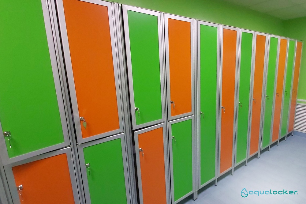 Шкафы "AquaLocker" в раздевалках спортивного цента «Авангард»