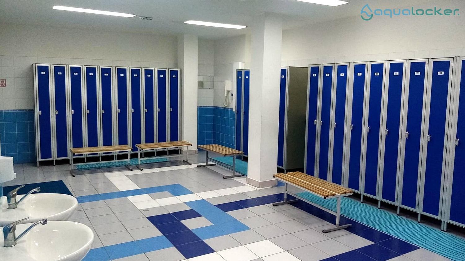 Шкафы для раздевалок «AquaLocker» в бассейне «Олимпийский» ФГБОУ ВО ОмГМУ 